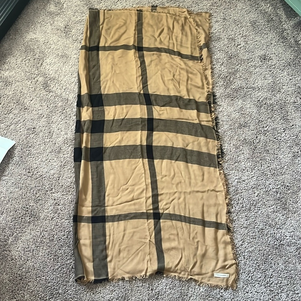 Burberry cashmere plaid scarf